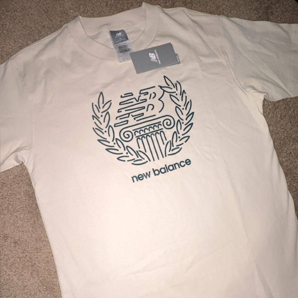 New Balance Ivory Graphic Tee